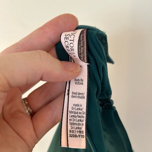 New Body By Victoria’s Secret Lined Demi Bra - Picture 4 of 4